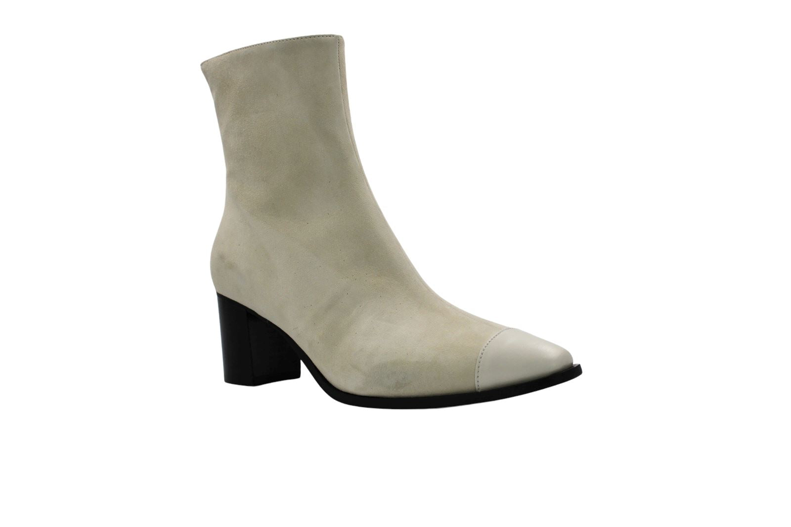 Chiara Chiara Christina Lombardi